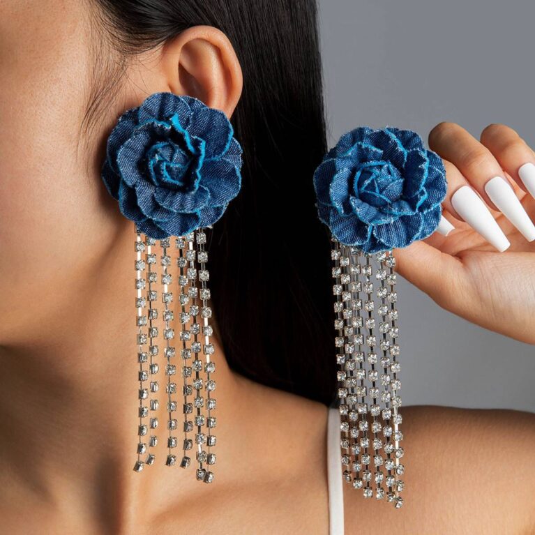 FASHION EARRINGS